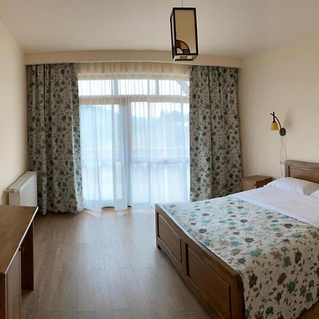 Pensiunea Bradul Dealu Stefanitei Exterior foto