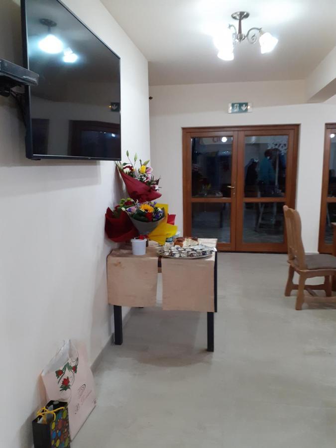 Pensiunea Bradul Dealu Stefanitei Exterior foto